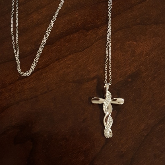 New Diamond Silver Cross Gift Pendant Necklace - Picture 3 of 6